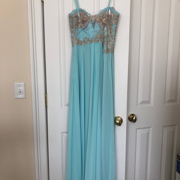 FAVIANA Light Blue Prom Dress - Picture 4 of 8